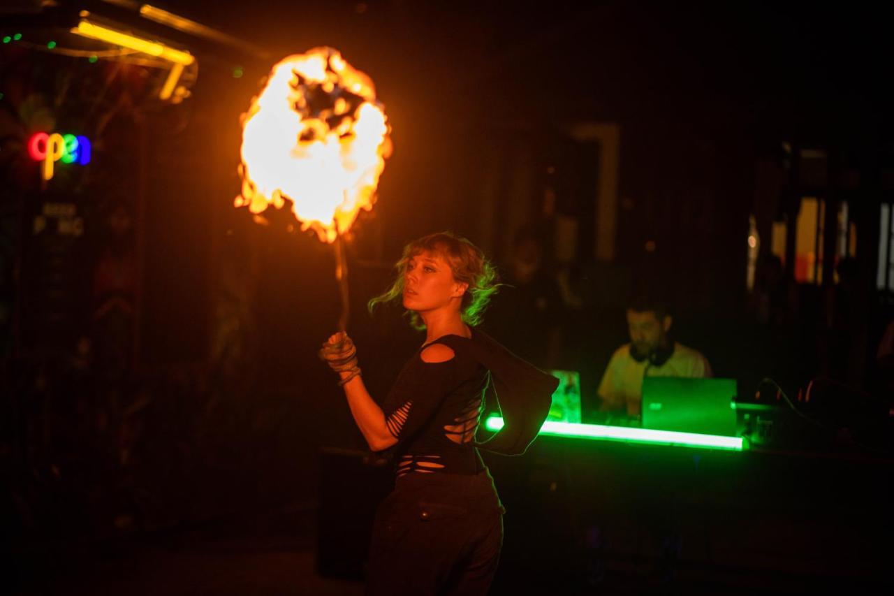 Hostel Mad Monkey Pai Zewnętrze zdjęcie